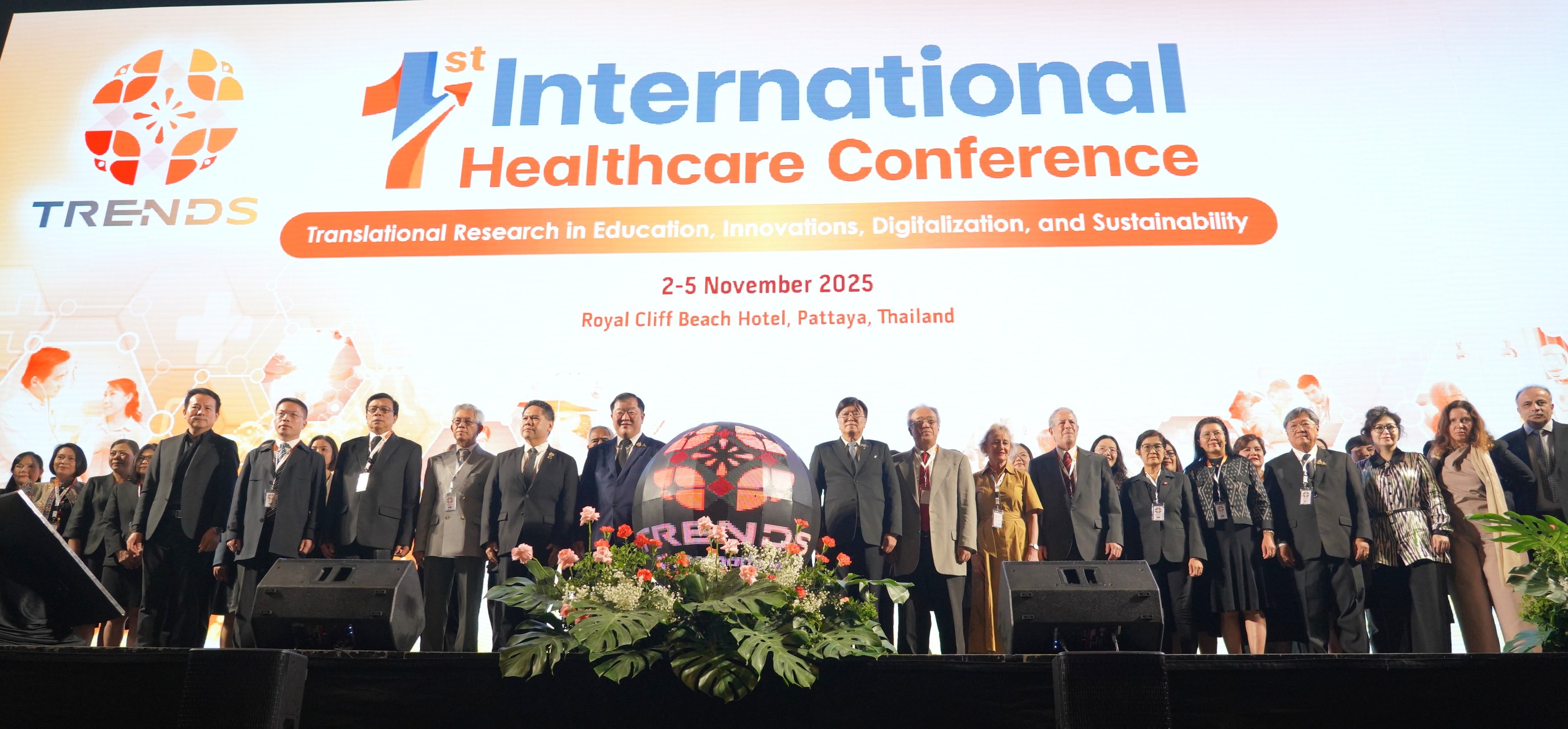 คณะพยาบาลศาสตร์และวิทยาการสุขภาพ มหาวิทยาลัยราชภัฏเพชรบุรี ร่วมเป็นเจ้าภาพในการจัดประชุมวิชาการนานาชาติ 1st International Healthcare Conference : TRENDS 2025 โดย คณะพยาบาลศาสตร์ มหาวิทยาลัยบูรพา